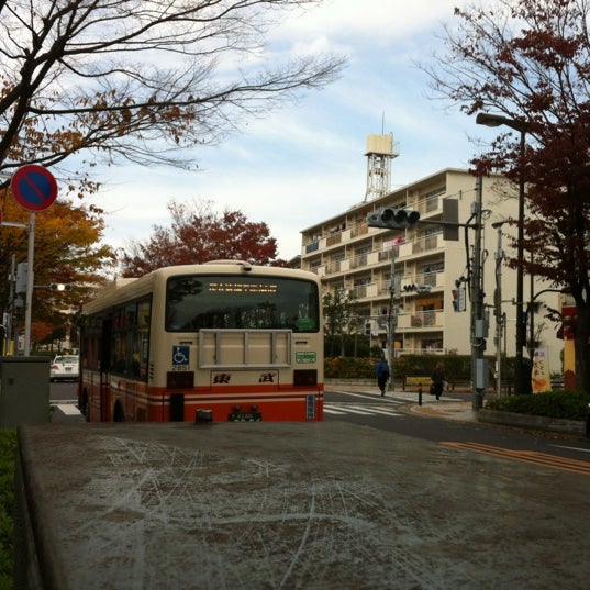足立区立 竹の塚図書館 Biblioteca Em 足立区 足立区立 竹の塚図書館 Biblioteca Em 足立区