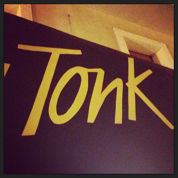 รูปภาพถ่ายที่ Honky Tonk Bar โดย jaime e. เมื่อ 9/6/2013