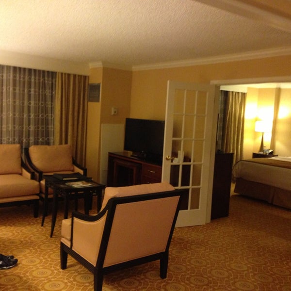 Photo taken at Falls Church Marriott Fairview Park by Kevin W. on 12/26/2012