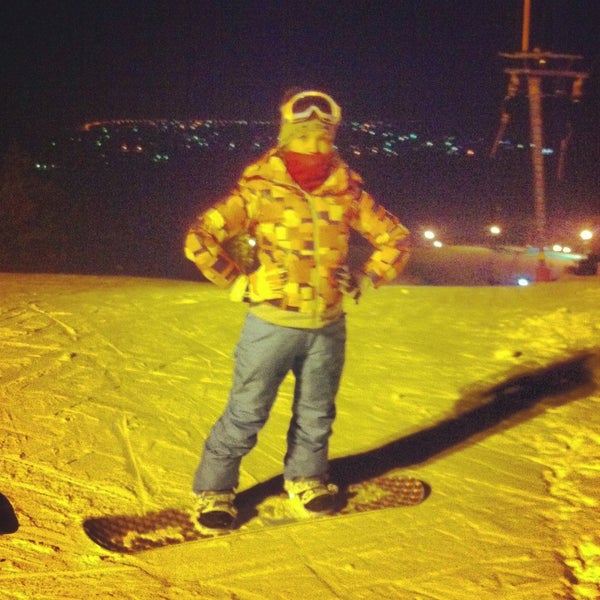 Снимок сделан в Хвалынский горнолыжный курорт пользователем Ekaterina E. 2/1/2013