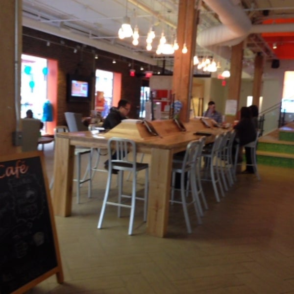 Photos at Tangerine Café Downtown Toronto 22 tips