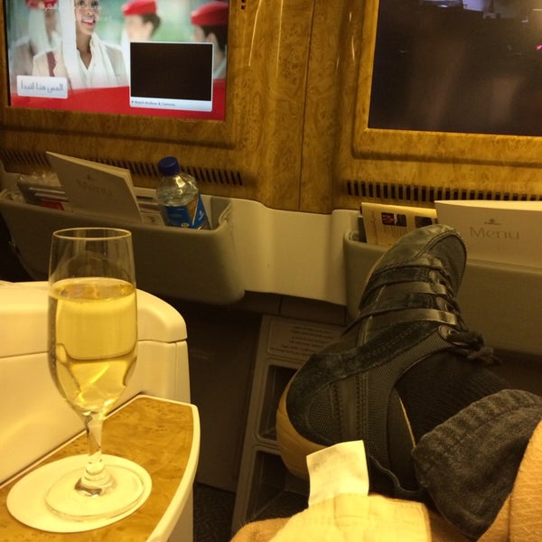 Emirates Flight Ek501 Emirates Flight Ek501