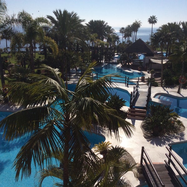 รูปภาพถ่ายที่ Kempinski Hotel Bahía โดย Alex S. เมื่อ 2/1/2016