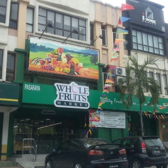 Photos At Mfruits Liqalic Whole Fruit Market Kota Damansara Petaling Jaya Selangor
