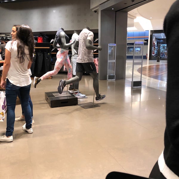 Nike parque hotsell shopping