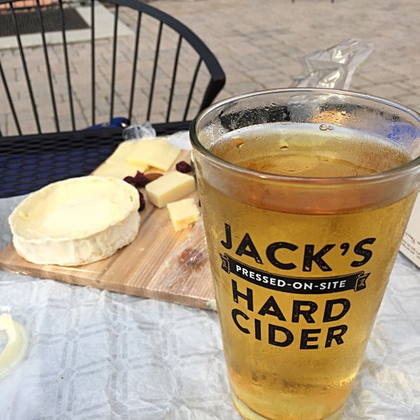 Photo taken at Jack&#39;s Hard Cider by Clinton M. on 7/22/2017