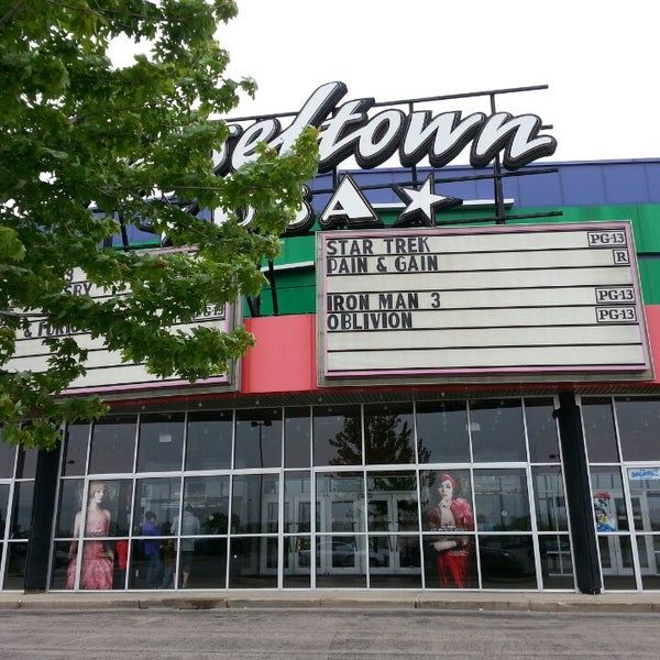 Cinemark Tinseltown USA 映画館