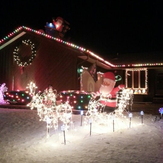 Christmas Lane Kenosha 2022 Christmas Lane - 126 Visitors