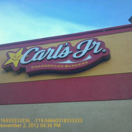 Carl's Jr. Fast Food Restaurant in Bakersfield