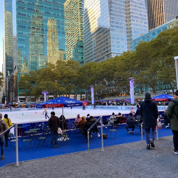 Photo taken at Bank of America Winter Village at Bryant Park by Dan D. on 11/14/2022