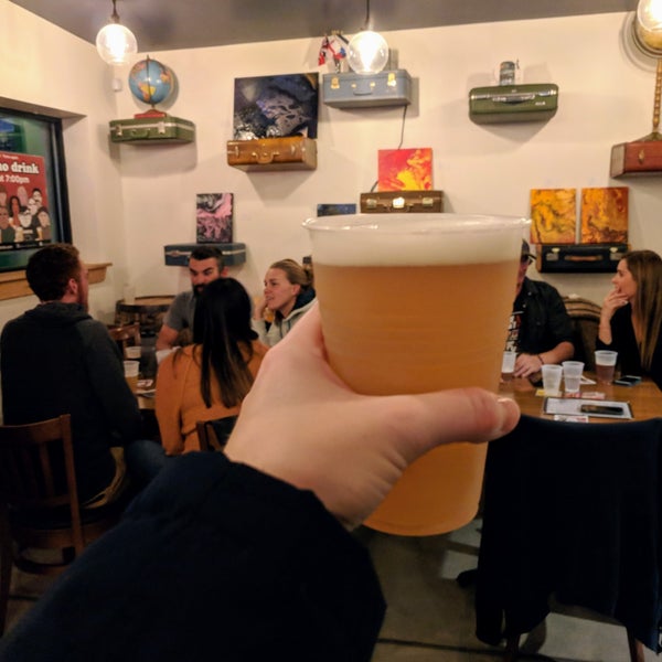 Foto scattata a The Intrepid Sojourner Beer Project da Katie H. il 10/6/2018