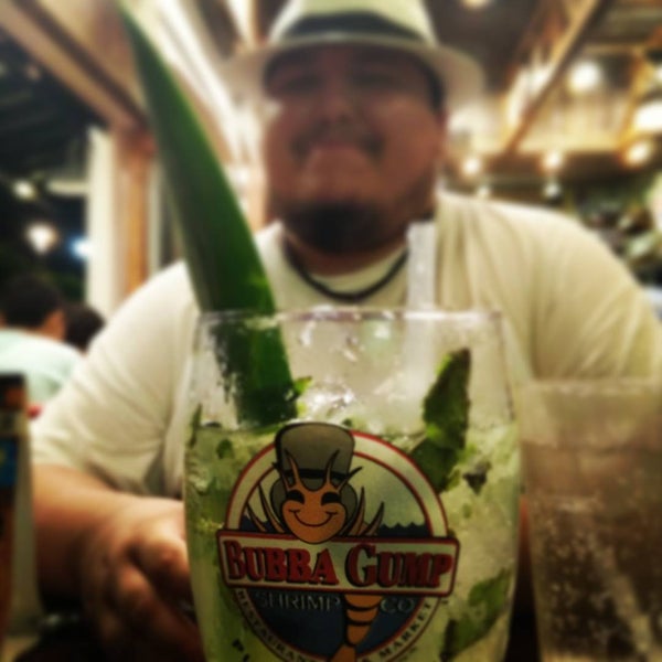 Photo taken at Bubba Gump Shrimp Co. by Charlie C. on 8/3/2015