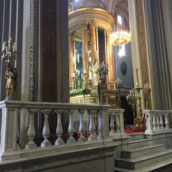 Foto diambil di Catedral de Morelia oleh Francisco L. pada 11/2/2019
