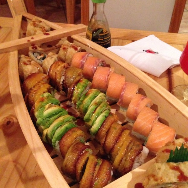 Das Foto wurde bei Saisaki Restaurant von Wendy P. am 5/13/2014 aufgenommen