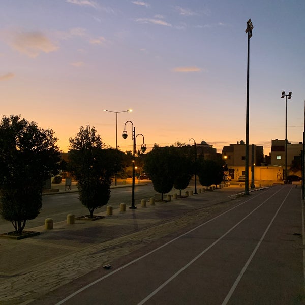 Photos At ساحه البلديه بحي التعاون Athletics Sports In الرياض