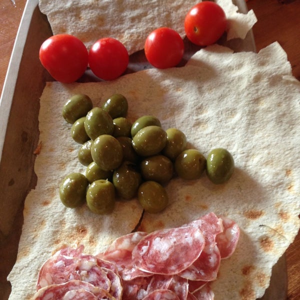 Elio&#039;s - Italian Restaurant