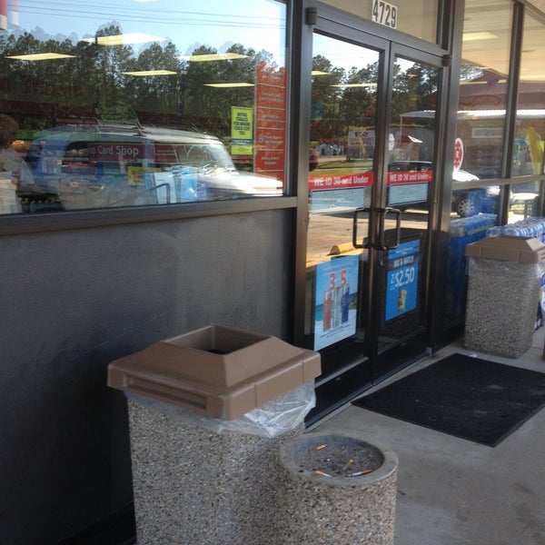 Tom Thumb Food Stores Fuel Station in Panama City