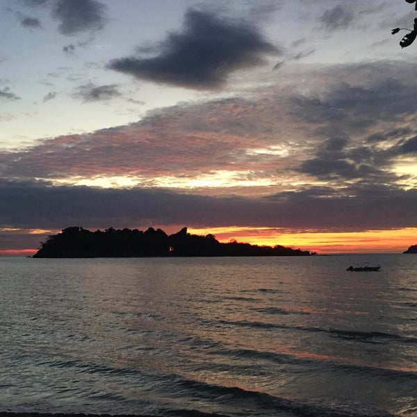 Photo taken at Sea View Resort &amp; Spa Koh Chang by Annet B. on 2/3/2017