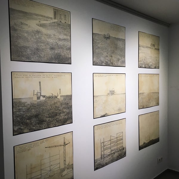 รูปภาพถ่ายที่ Галерея M17 / M17 Art Gallery โดย Ahineja เมื่อ 6/16/2019