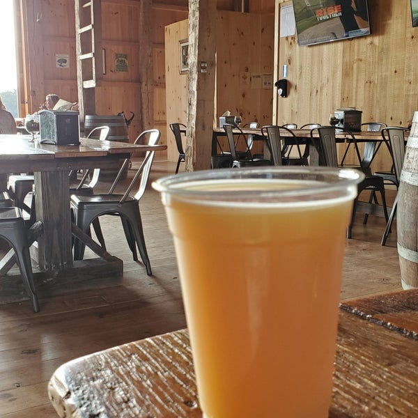 Photo taken at Falling Branch Brewery by Justin R. on 9/18/2020