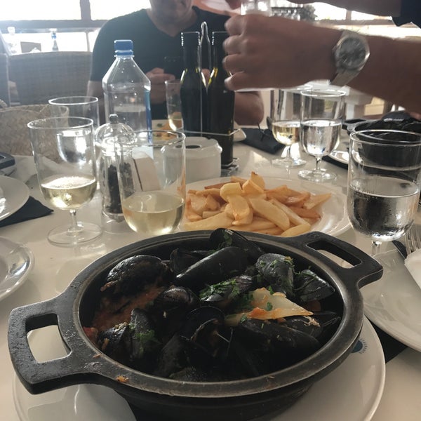 9/17/2017 tarihinde Merle V.ziyaretçi tarafından Restaurante Juan y Andrea'de çekilen fotoğraf