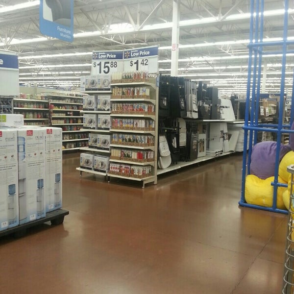 Fotos em Walmart Supercenter Central Goodyear Goodyear, AZ