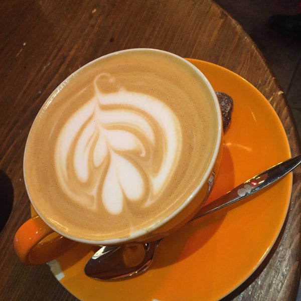 2/27/2019 tarihinde Burak K.ziyaretçi tarafından Bettys Coffee Roaster'de çekilen fotoğraf