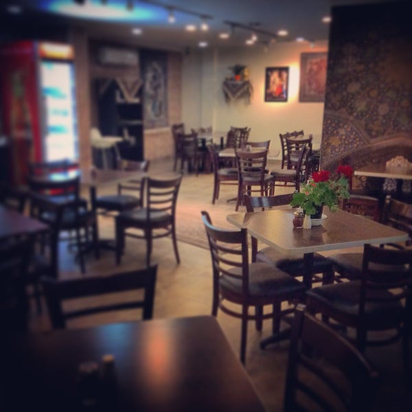 Photo taken at Shiraz Persian Restaurant + Bar رستوران ایرانی شیراز by Shiraz Persian Restaurant + Bar رستوران ایرانی شیراز on 6/24/2014