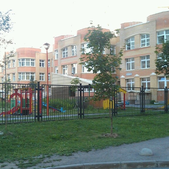Детский сад 168 каширская 77. Садик екатеринбург. Детский сад 77 екатеринбург. Детский сад на широкой речке екатеринбург. Детский сад екатеринбург 233 фрунзе.