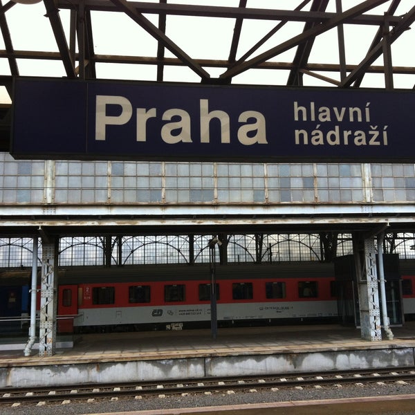 Foto tirada no(a) Praha hlavní nádraží por 🎉 Julian 🎉 em 5/2/2013