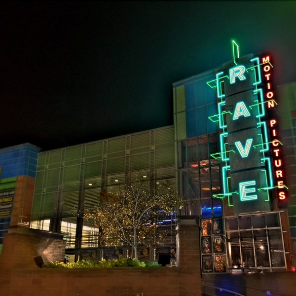 Photos at Rave Cinemas Movie Theater in Polaris