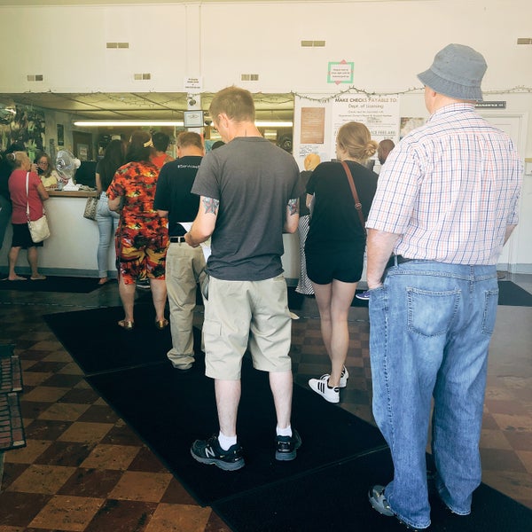 Department Of Licensing WA DOL Government Building in Renton