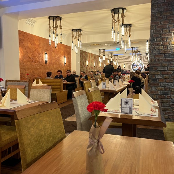 Türkisches Restaurant In Köln-asmali Konak Deluxe Restaurant Asmali Konak - Turkish Restaurant in Köln