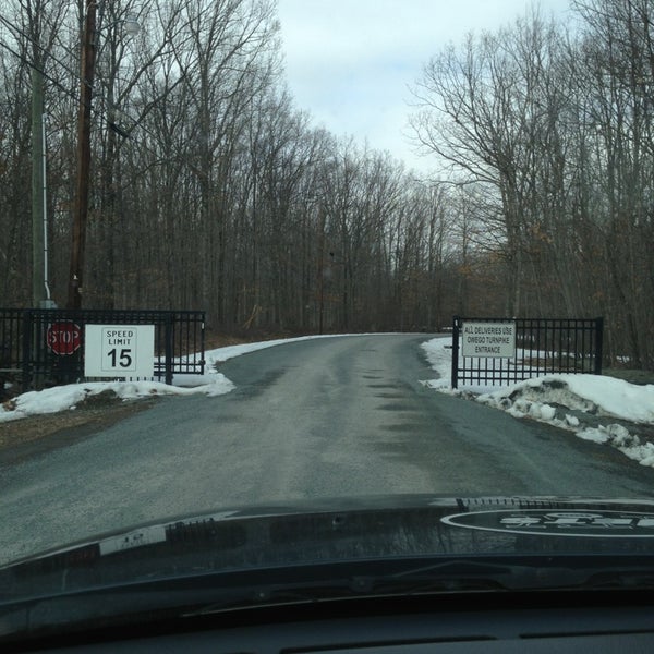 Hidden Lake Estates Gate Neighborhood in Hawley