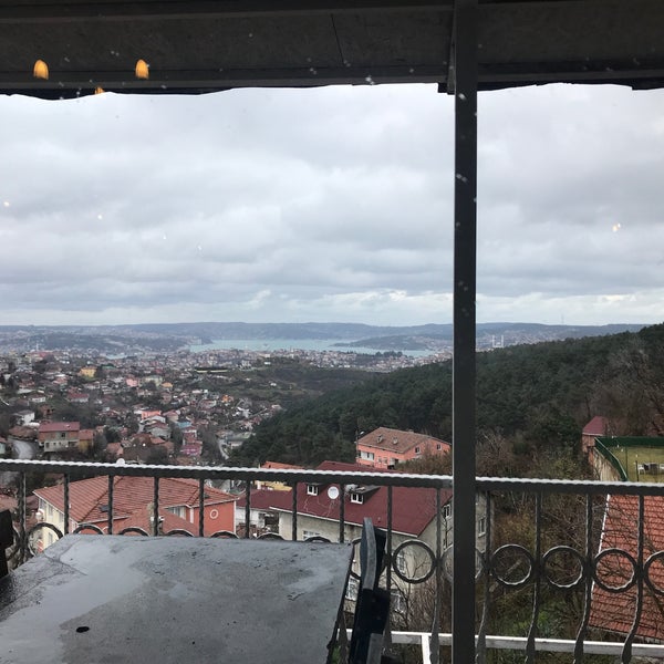 1/14/2018 tarihinde Selman K.ziyaretçi tarafından Teras Restaurant'de çekilen fotoğraf