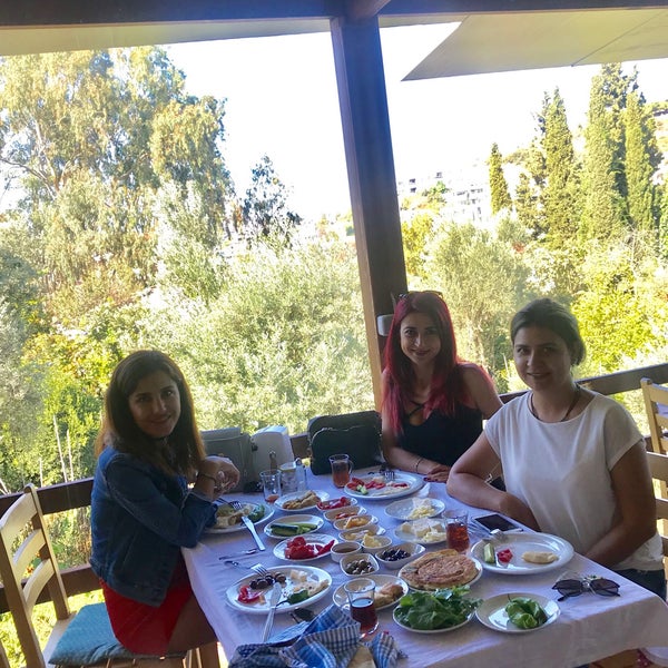 9/25/2018에 İlknur K.님이 Havva Ana&#39;nın Kahvaltı Bahçesi에서 찍은 사진