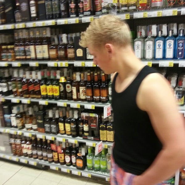 Photos At Delhaize Ieper West Vlaanderen