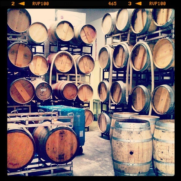 9/21/2013에 Jason K.님이 Carruth Cellars Winery on Cedros에서 찍은 사진