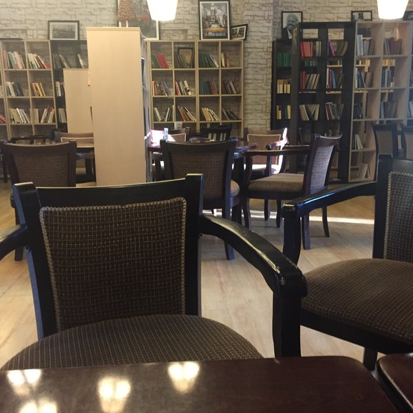 8/20/2015 tarihinde Dilnazik N.ziyaretçi tarafından Bookcafe'de çekilen fotoğraf
