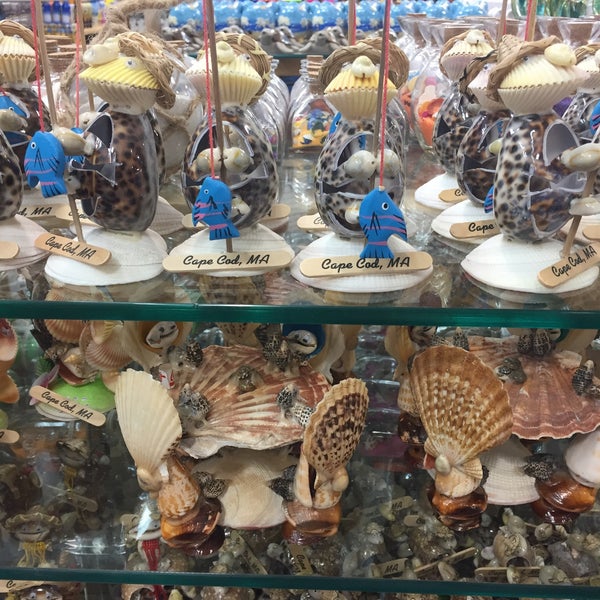 Wings Beachwear Clothing Store in Hyannis