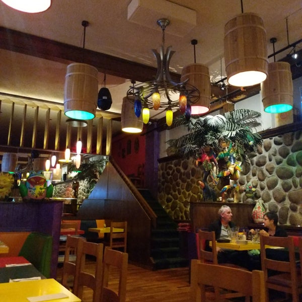 3/28/2018 tarihinde Mohammed A.ziyaretçi tarafından 3 Amigos Restaurant'de çekilen fotoğraf