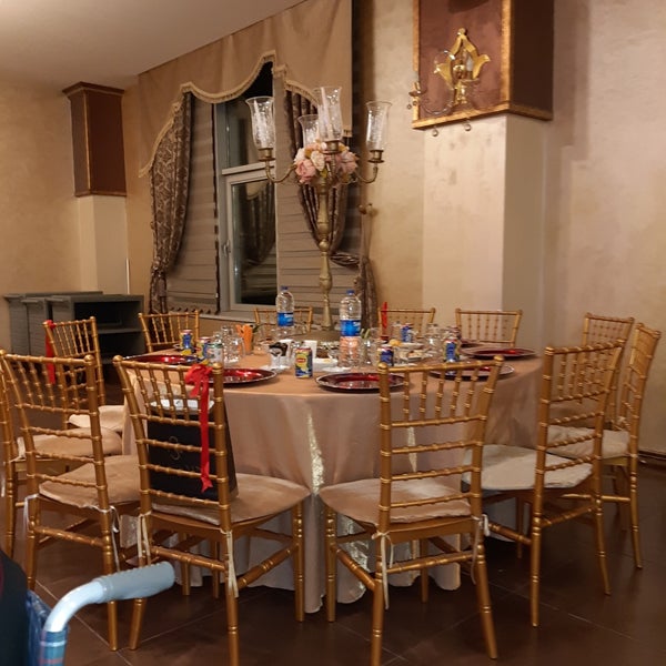 10/3/2019 tarihinde Zeynep K.ziyaretçi tarafından Saraylı Restoran'de çekilen fotoğraf