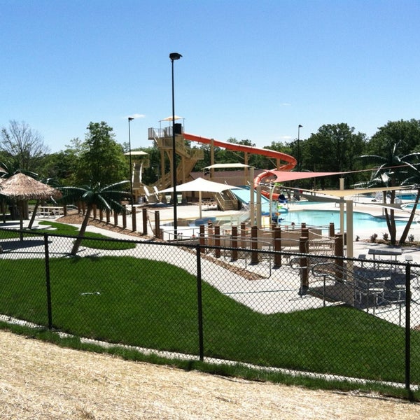 Chilli Bay Water Park Swimming Pool in Chillicothe