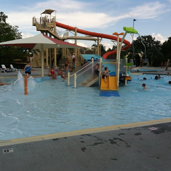 Chilli Bay Water Park Swimming Pool in Chillicothe