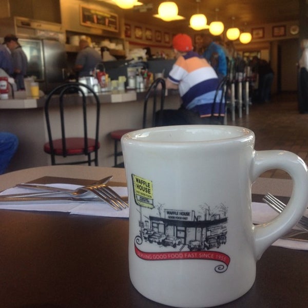 Photos at Waffle House Brandon, MS