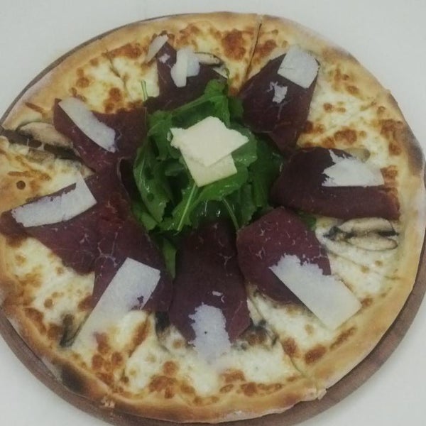 Neli PizzaPide Maslak 4 tips