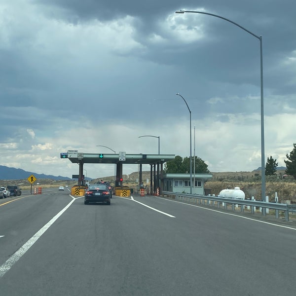 Photos At California Agricultural Inspection Station Us 395 Police Station In Doyle