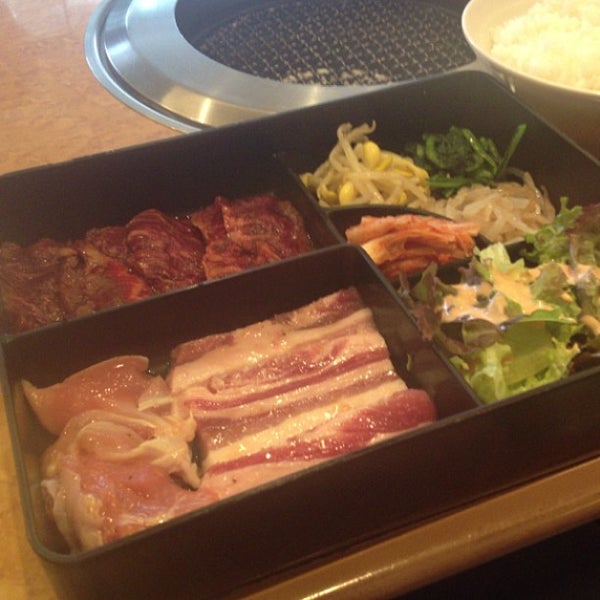 焼肉 三千里 南砂店 276人の訪問者 から 1つのtip 件