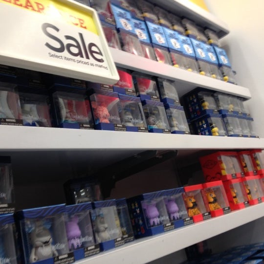 Disney Store Toy / Game Store in International Gateway of The Americas