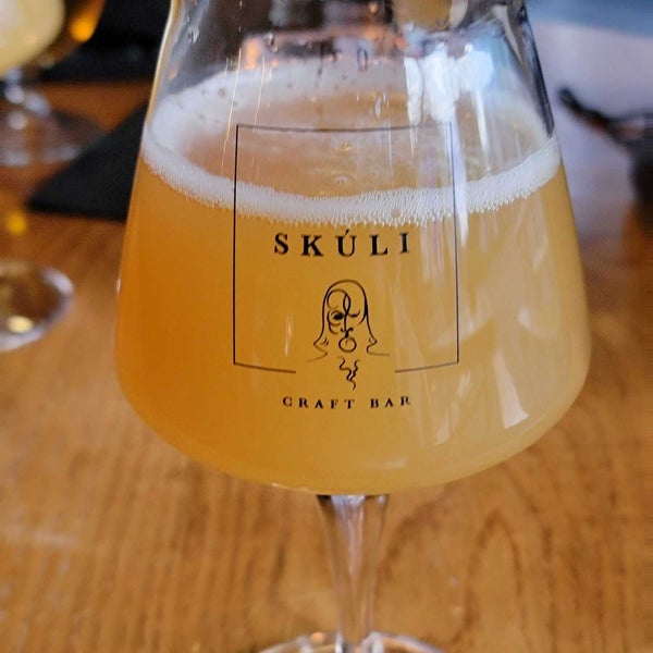 Photo taken at Skúli Craft Bar by G.Down! on 11/17/2021